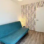 T4 Avec Grande Terrasse Et Parking Prive Apartment Caen